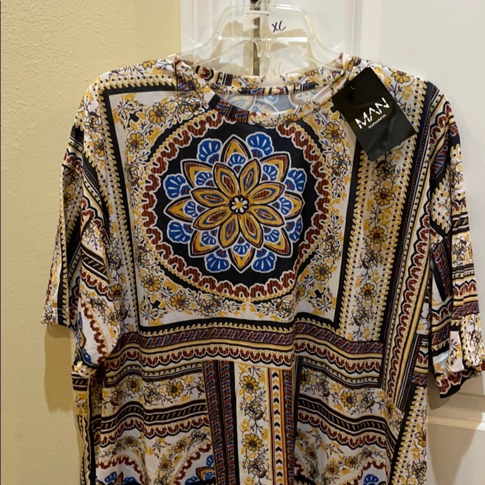 Colorful geometric shirt